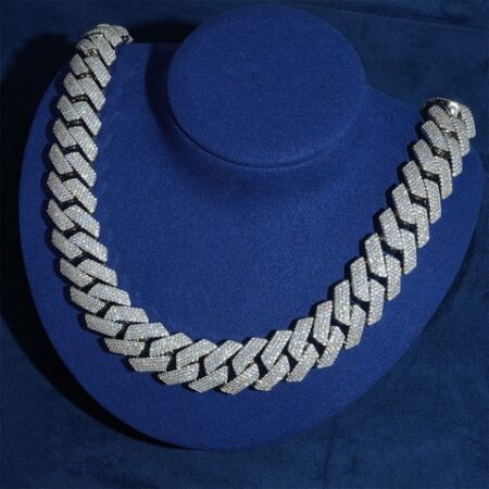 VVS1 Moissanite 20mm Cuban Linked Luxury Chain