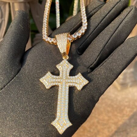 Arrow Cross Customize Men's Moissanite Pendant