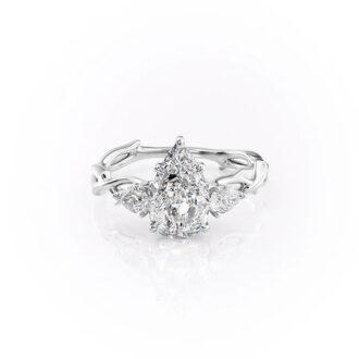 Vintage Style Pear Cut Moissanite Engagement Ring