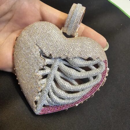 Heart Shape Unique Diamond Pendant