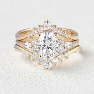 Oval Cut Moissanite Seven Stone Wedding Ring Set For Her