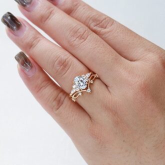 Moissanite Oval Cut Seven Stone Wedding Ring Set For Women