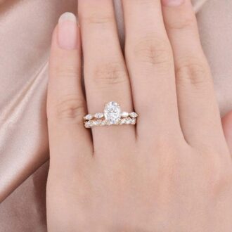 Oval Cut Five Stone Moissanite Wedding Ring Set For Women