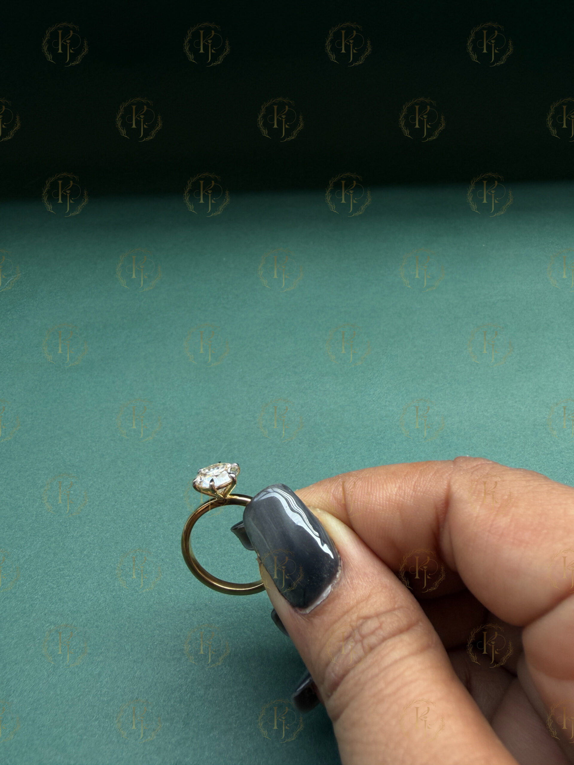 2ct Round Diamond Ring with Yellow tone - Image 2