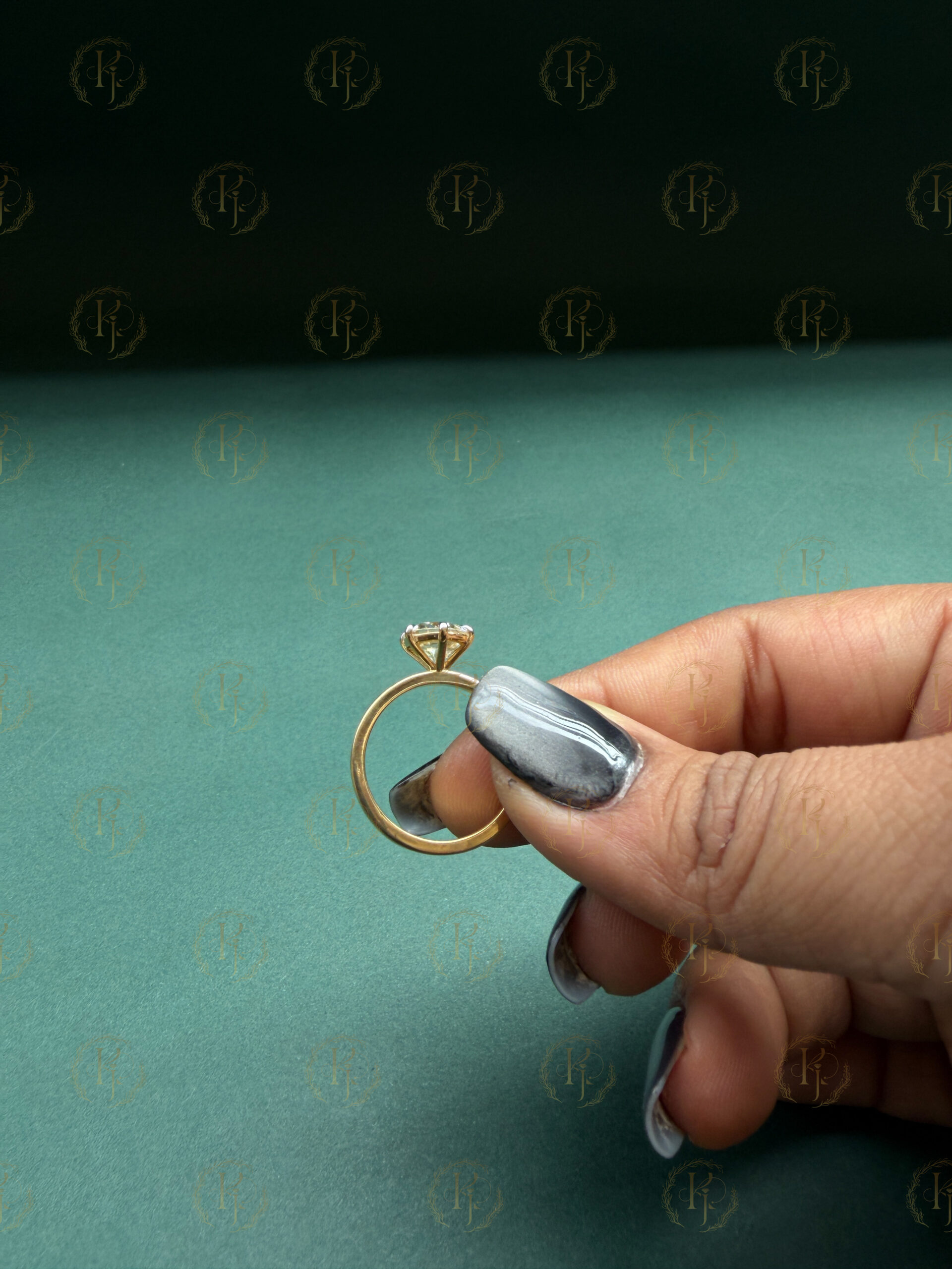 2ct Round Diamond Ring with Yellow tone - Image 3