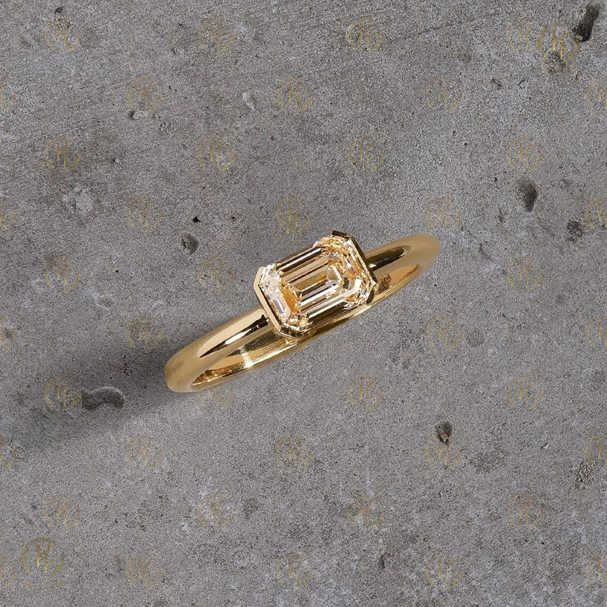 2ct Emerald Diamond ring Yellow tone - Image 3