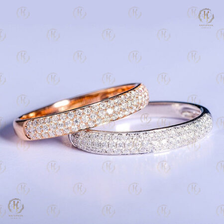 Looking stylish small Diamond Ring with rose and white tone