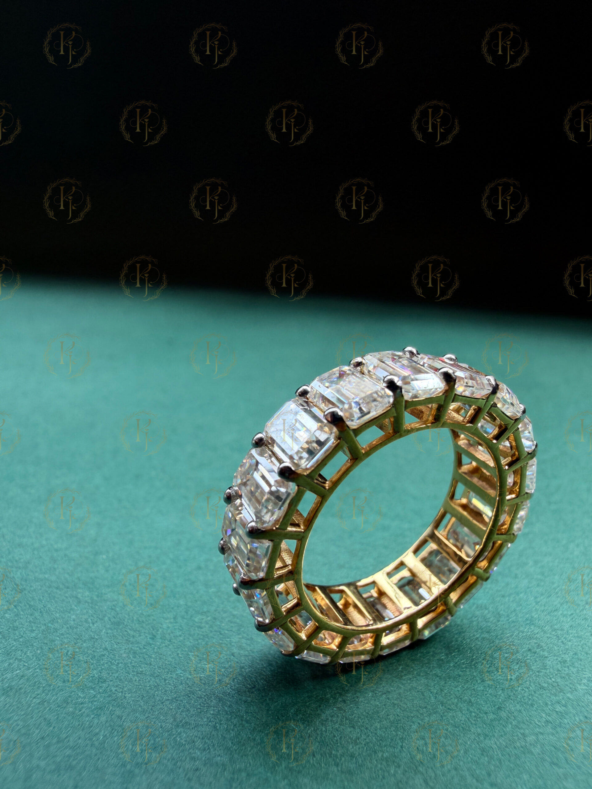 Bugget Diamond Ring with Yellow tone for Him - Image 7