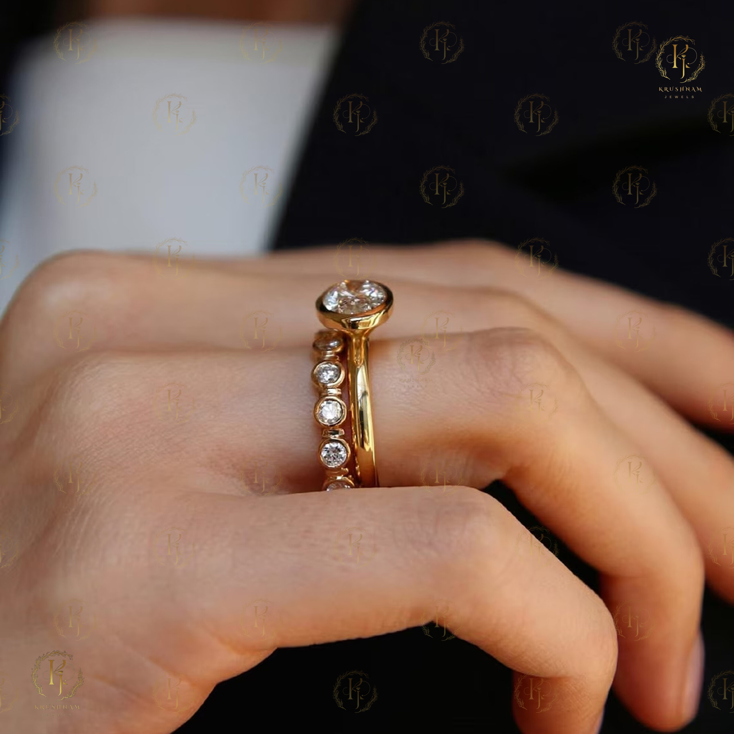 Big Oval diamond ring with Different ring (2 in 1) - Image 4