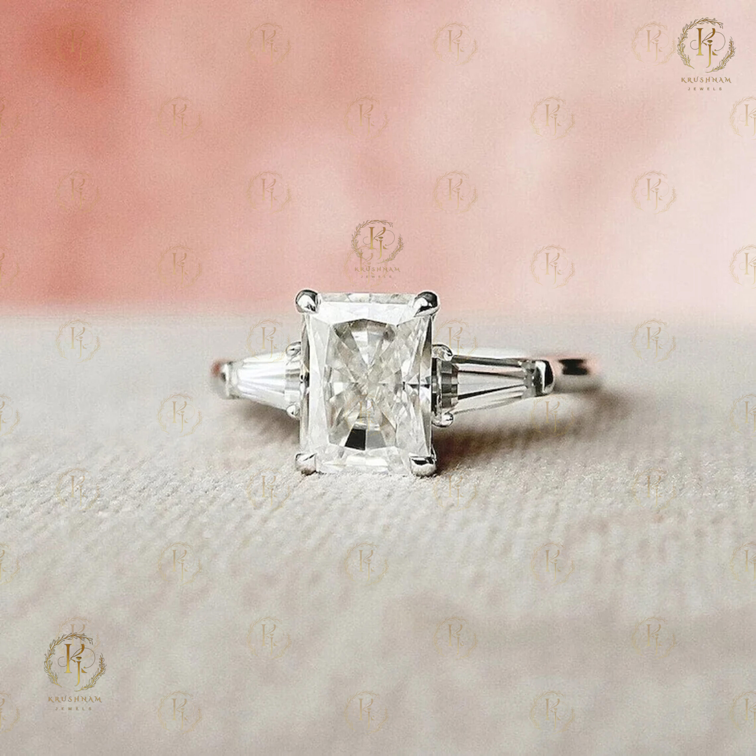 Elegant Emerald Diamond ring - Image 2