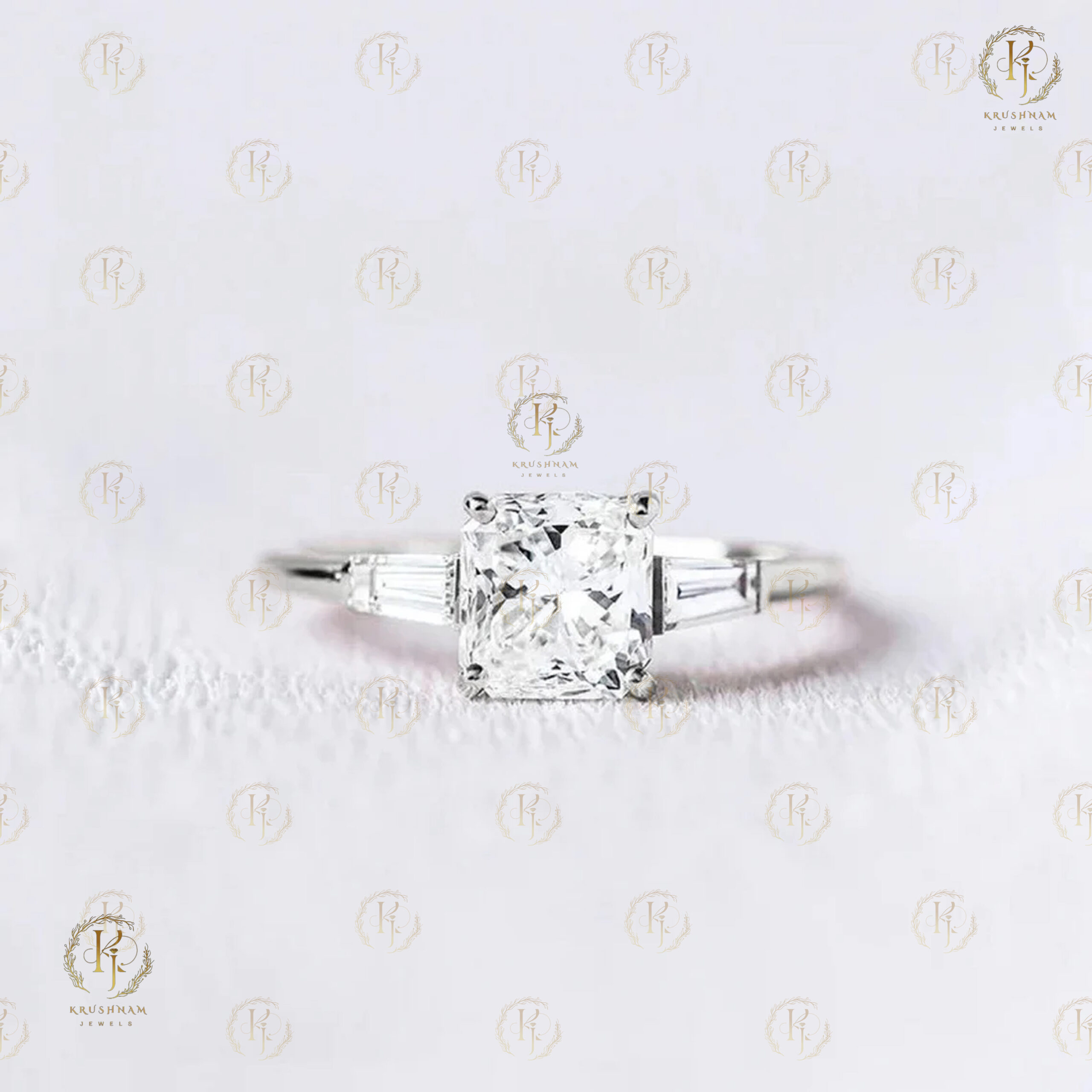 Elegant Emerald Diamond ring - Image 3