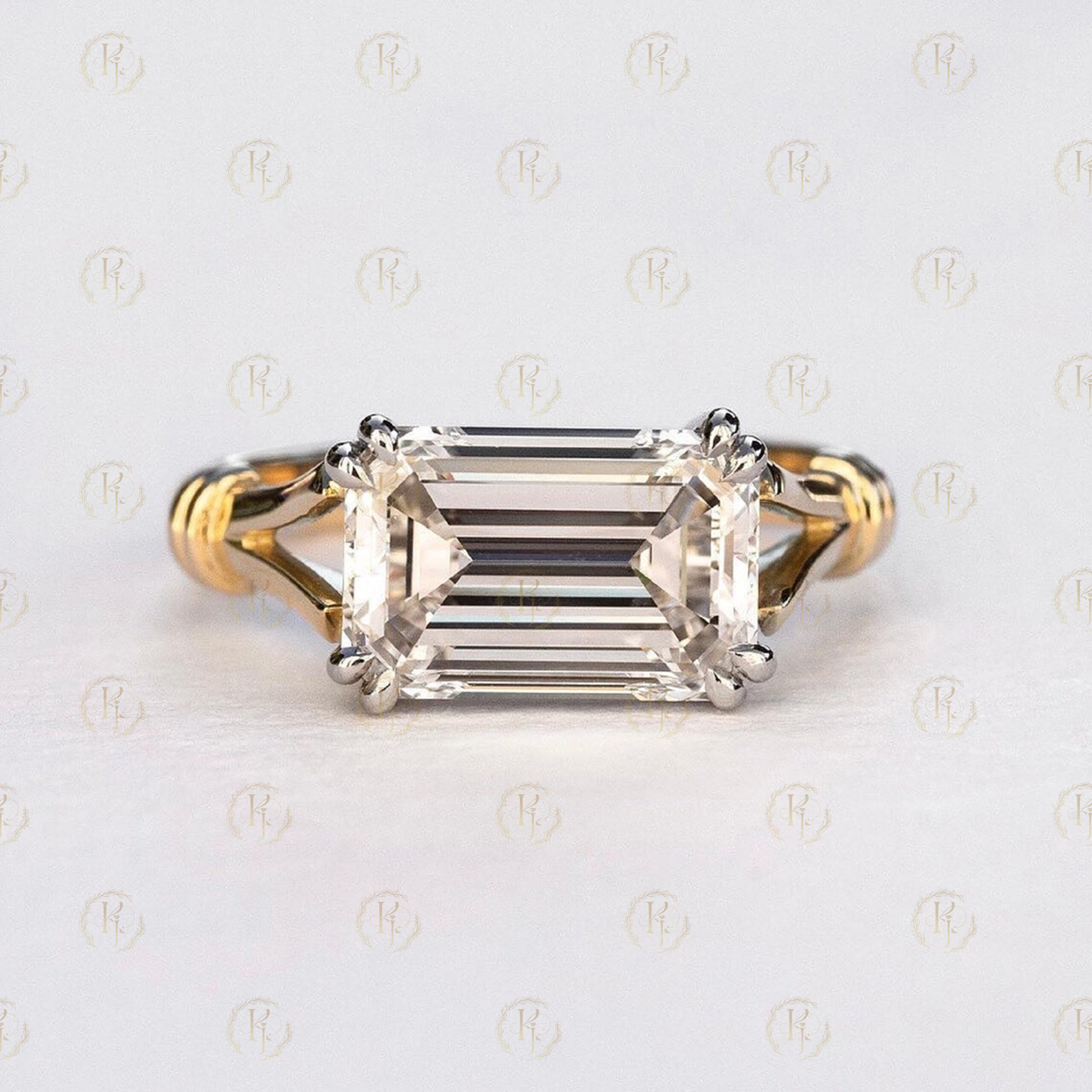 Emerald Diamond rinng with yellow tone