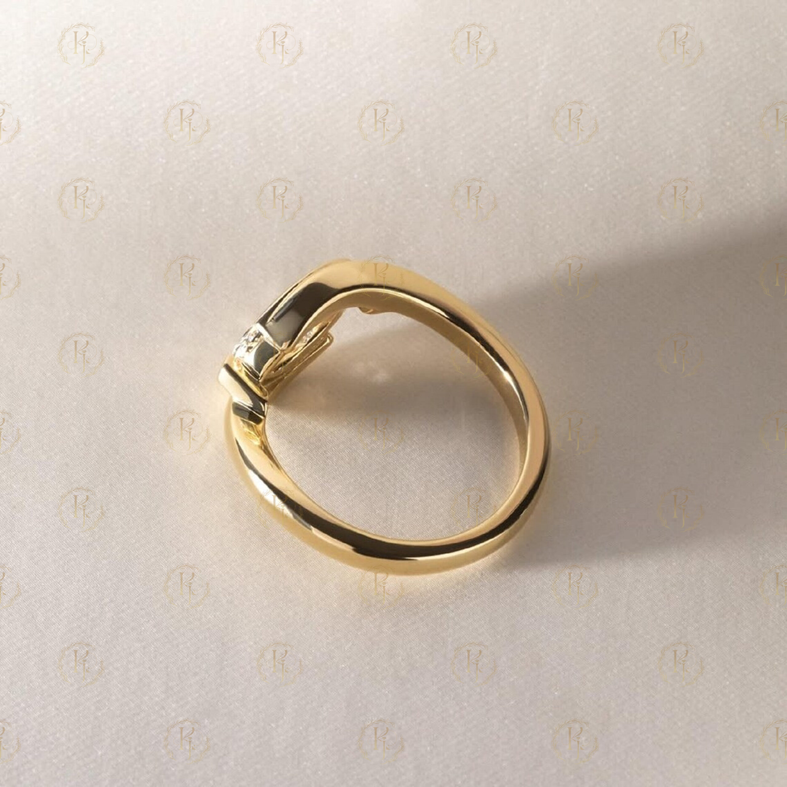 Mercury Diamond Ring with Yellow tone for daily wear - Image 4