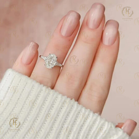 2ct Oval Diamond with White tone for Daily wear