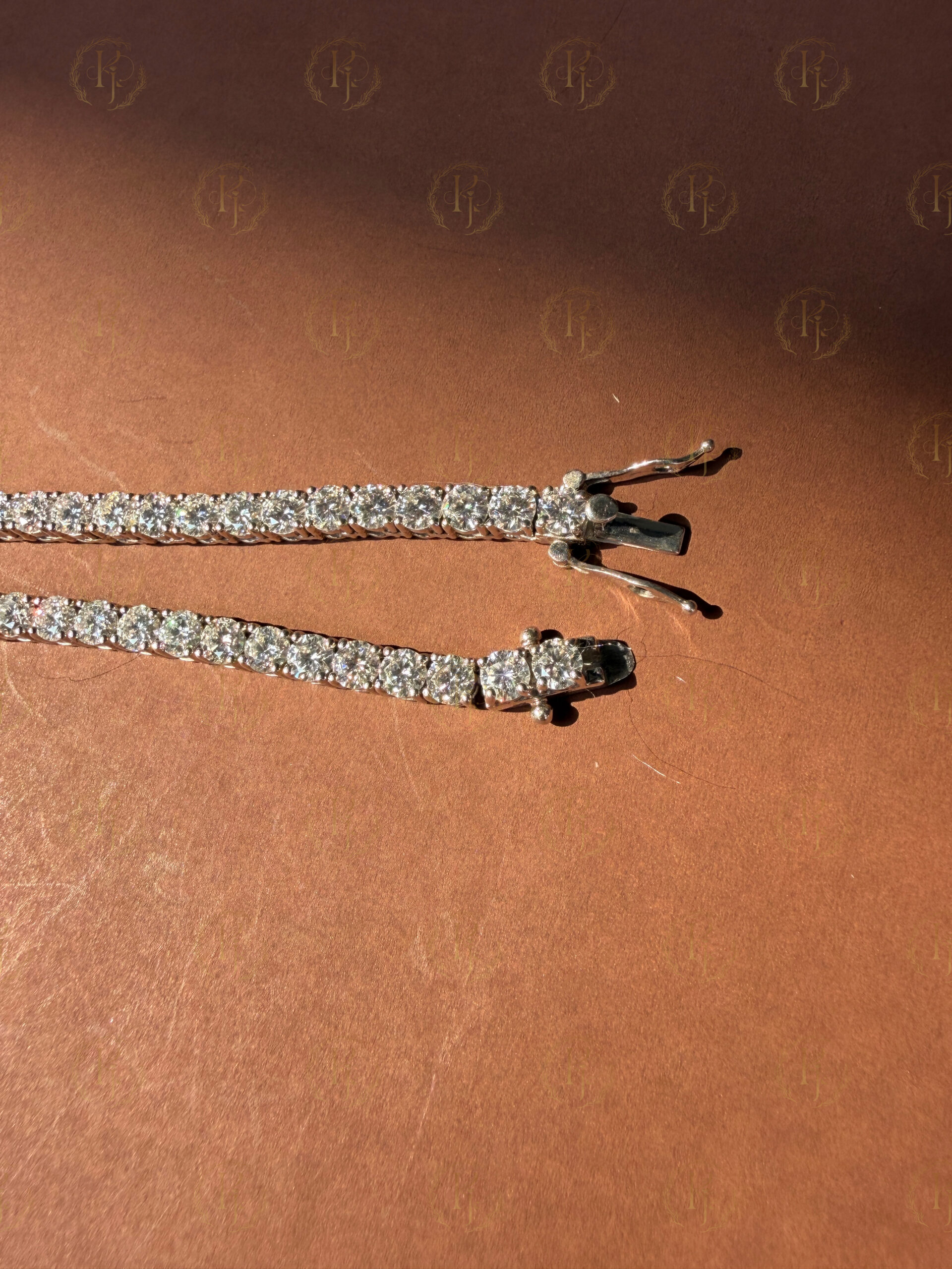 4mm 20inch Tennis chain with White tone - Image 2