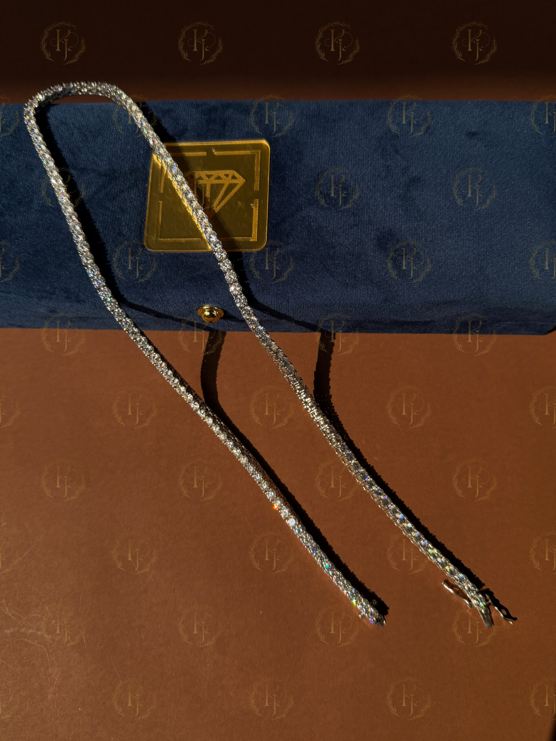 4mm 20inch Tennis chain with White tone - Image 7