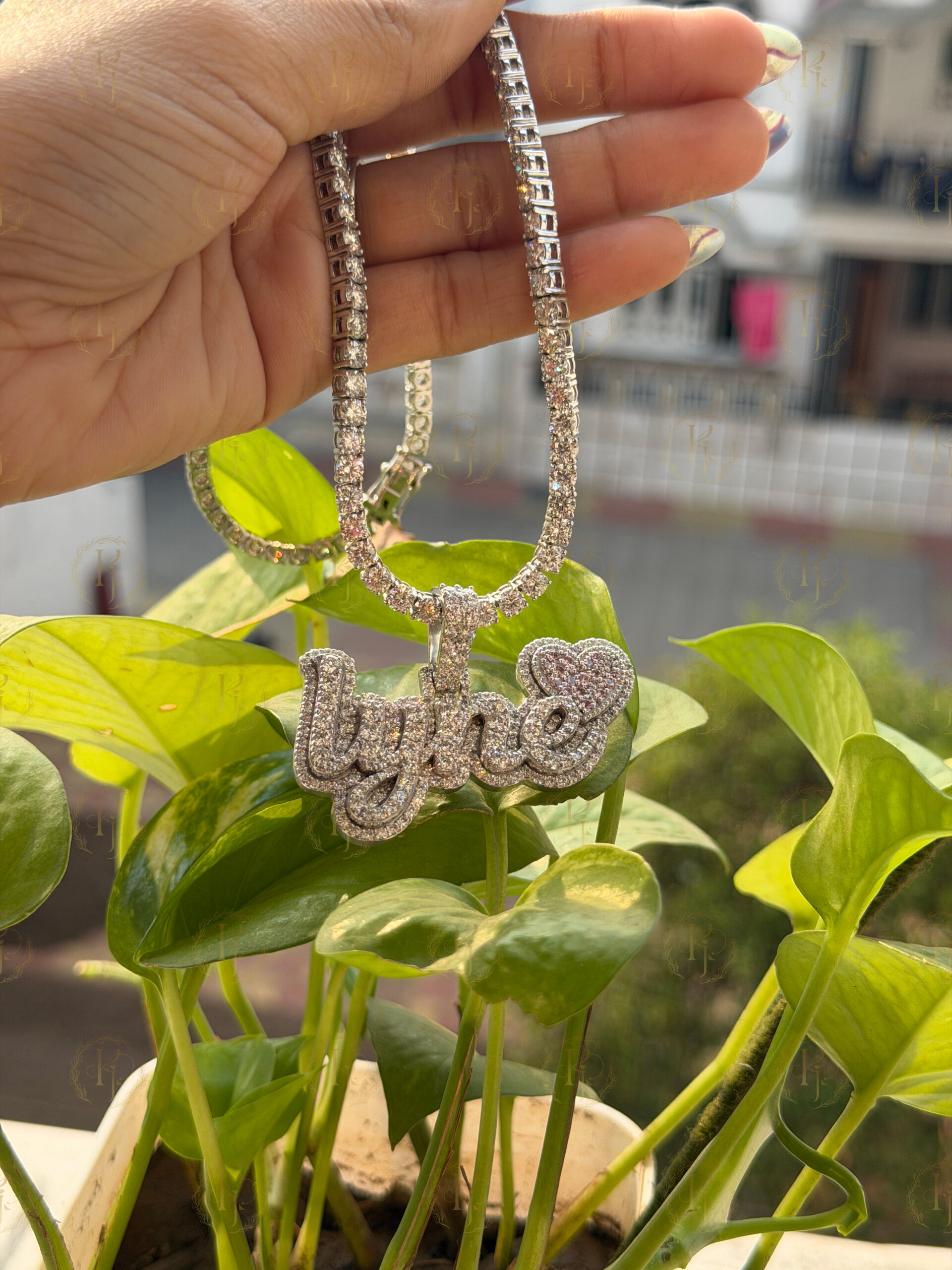 Custom Pendant of "lynne" letter with Pink diamond heart and white tone - Image 3