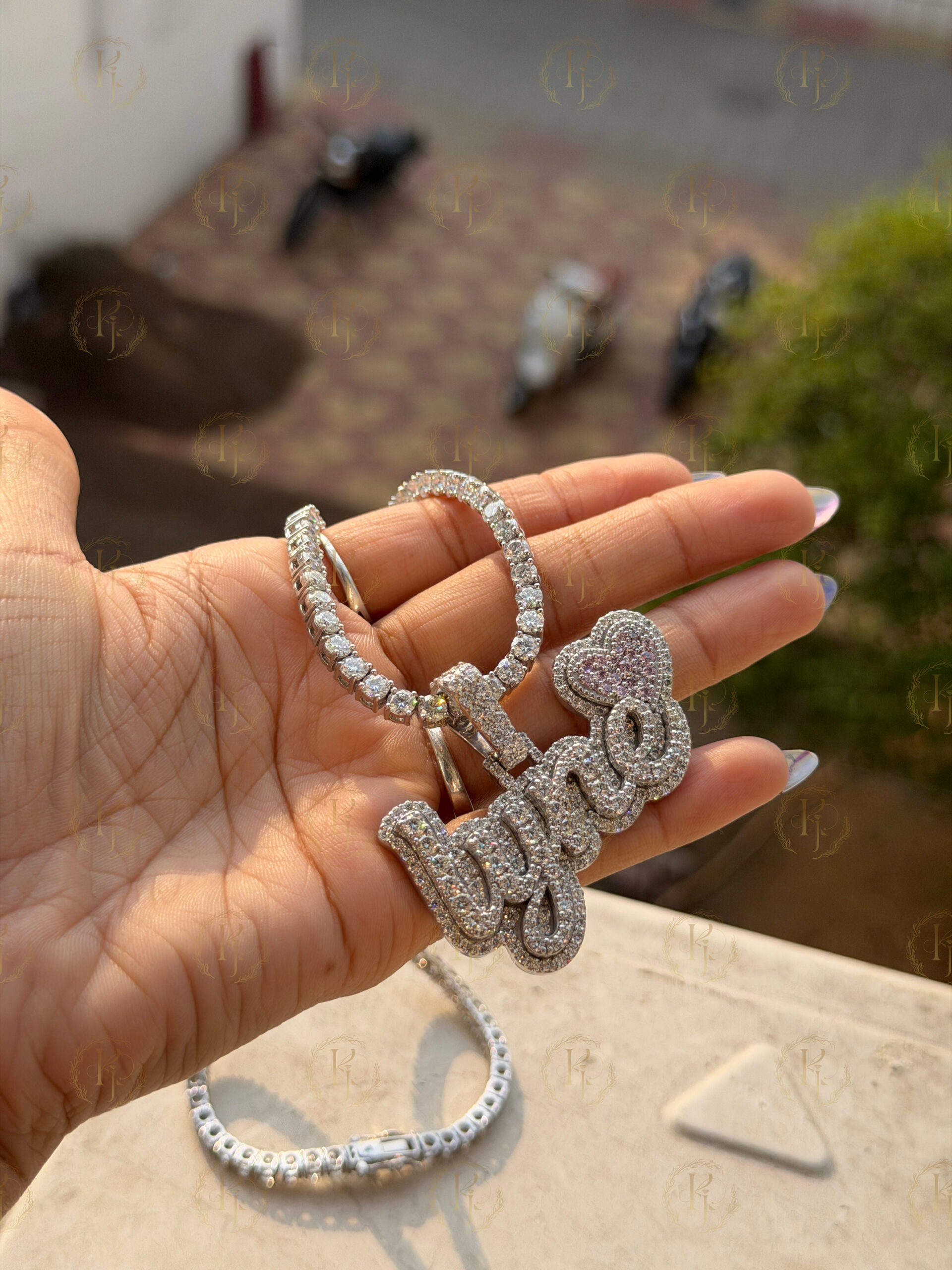 Custom Pendant of "lynne" letter with Pink diamond heart and white tone - Image 4