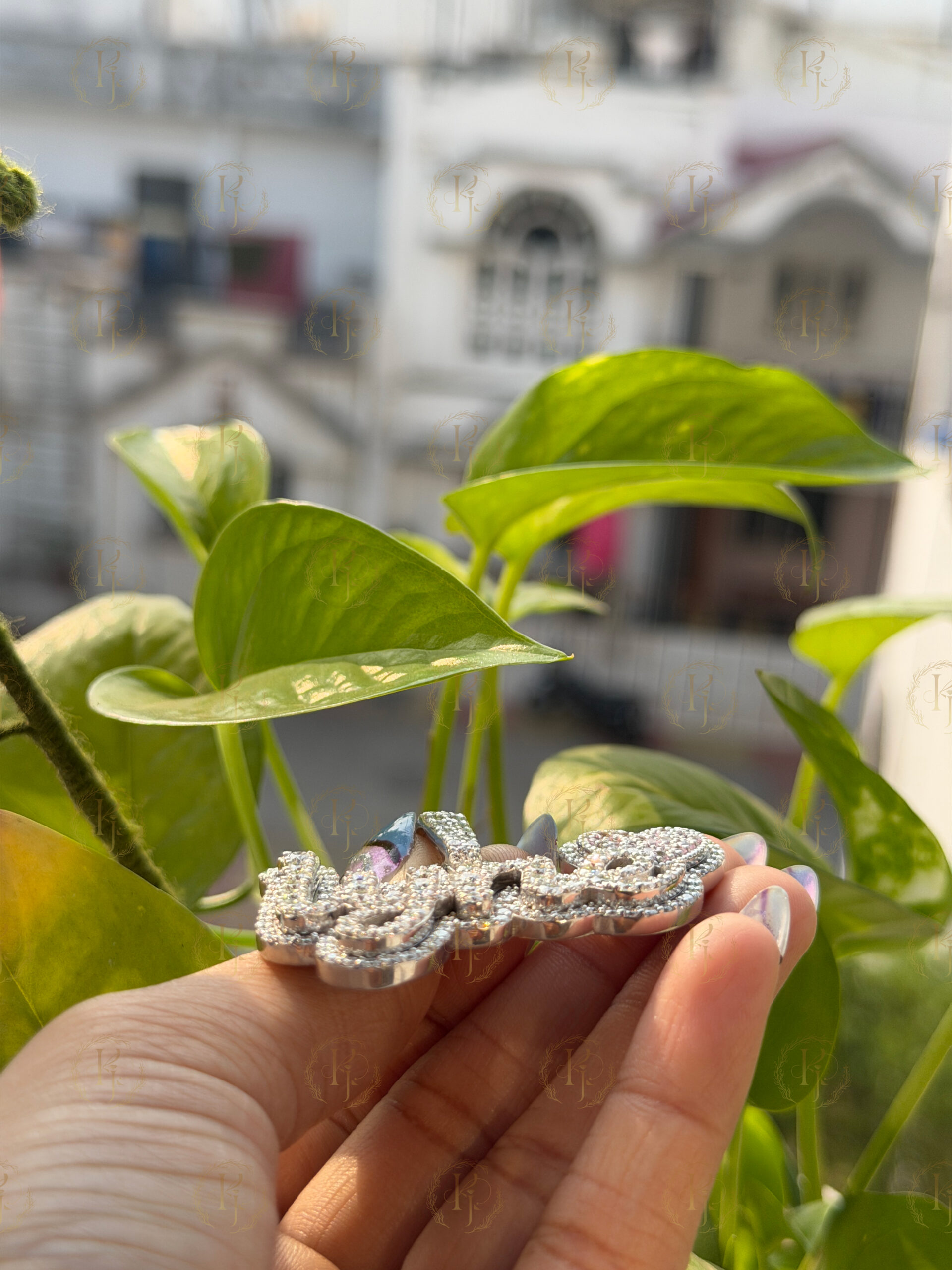 Custom Pendant of "lynne" letter with Pink diamond heart and white tone - Image 5